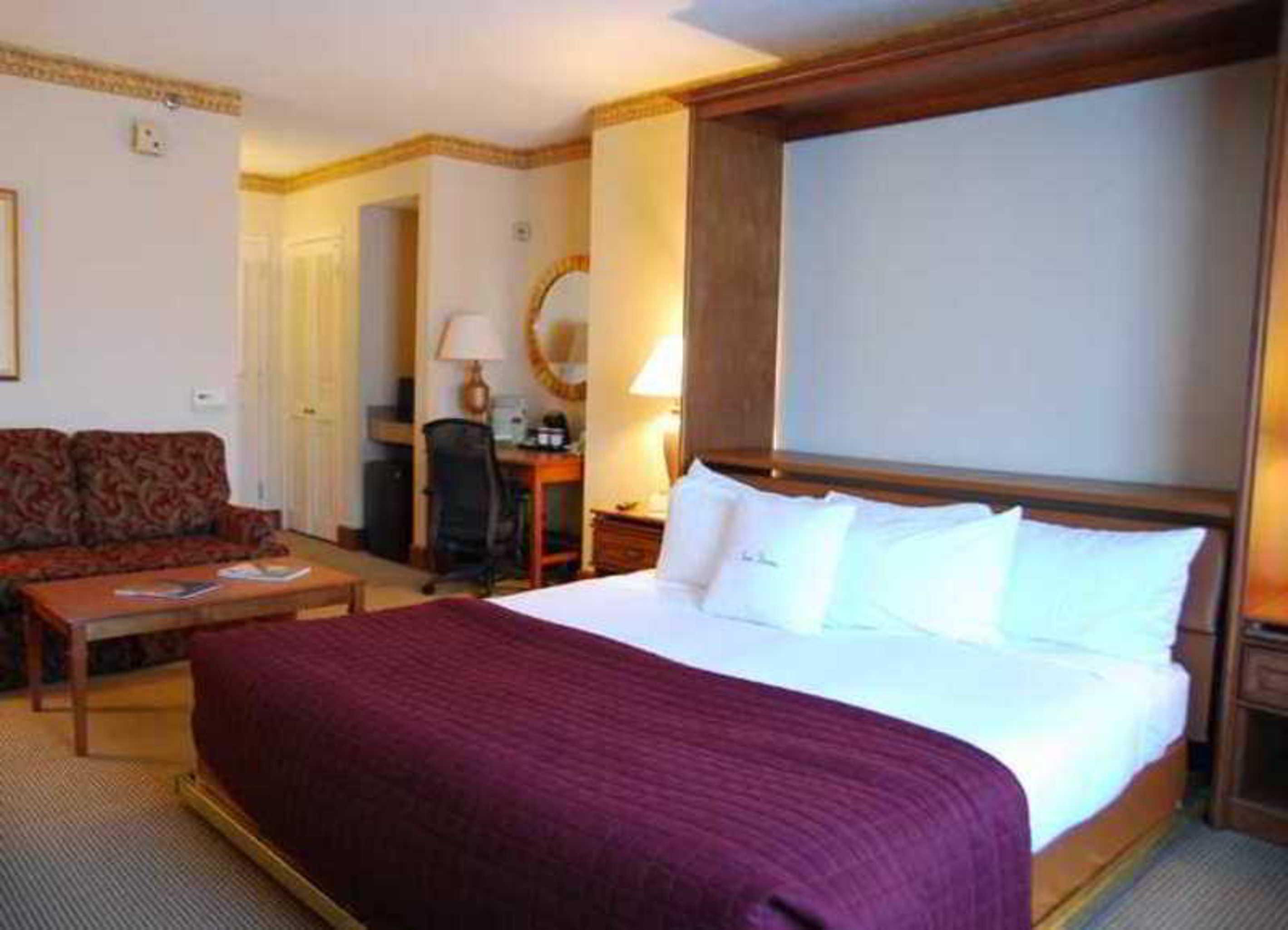 Hotel Doubletree By Hilton Charlotte Uptown Zimmer foto