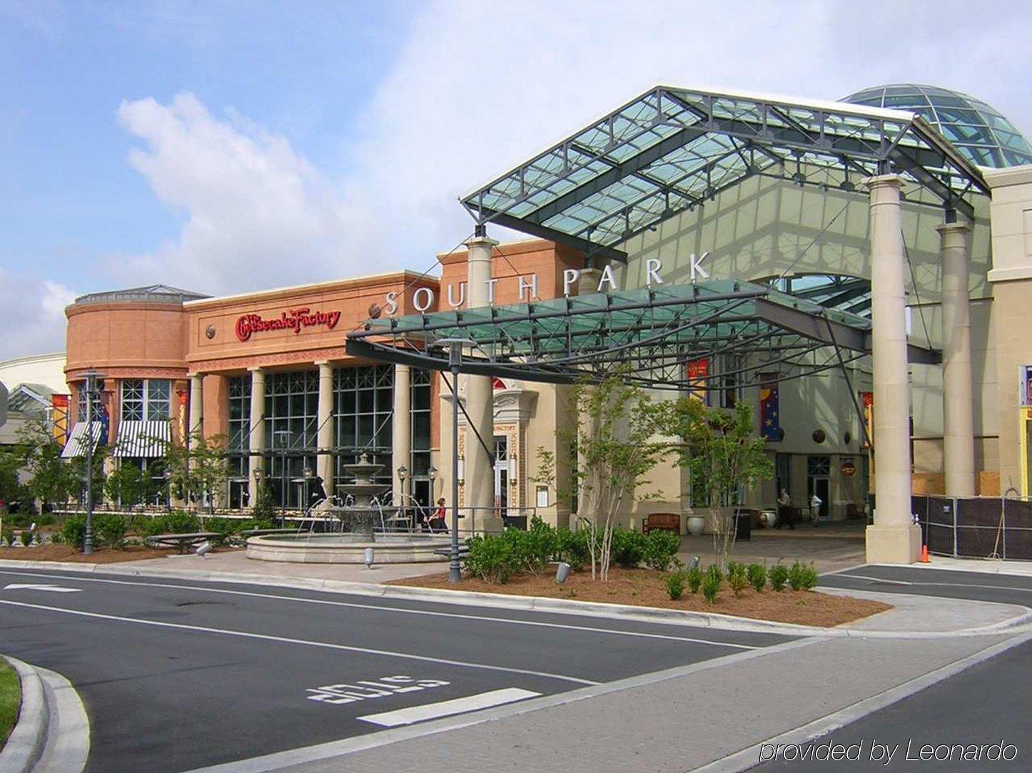 Hotel Doubletree By Hilton Charlotte Uptown Ausstattung foto